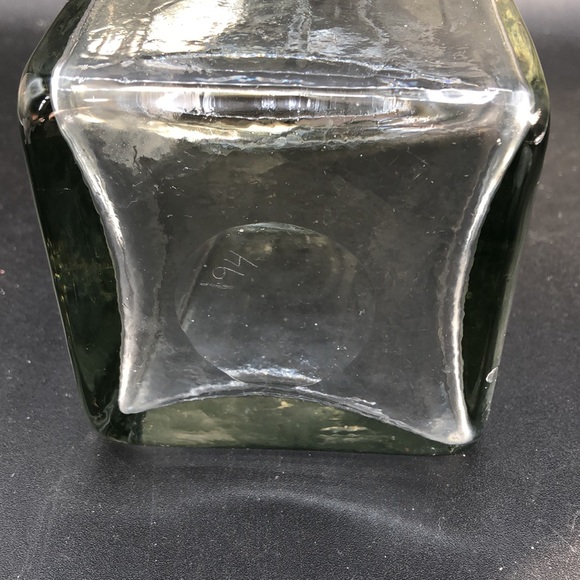 VINTAGE 60s Magnor Smoky Glass Norweigian Hand Blown  Decanter - Picture 7 of 9